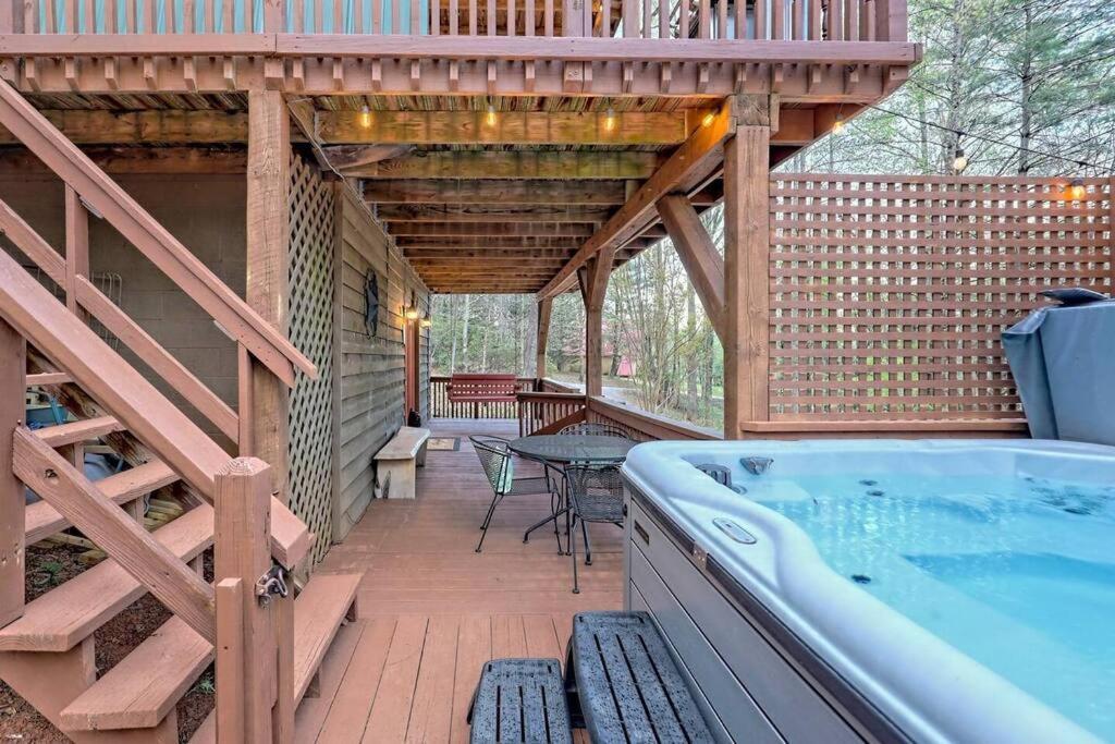 Near Downtown Helen - Hottub, Sauna, Game Room, Fire Pit Exterior photo