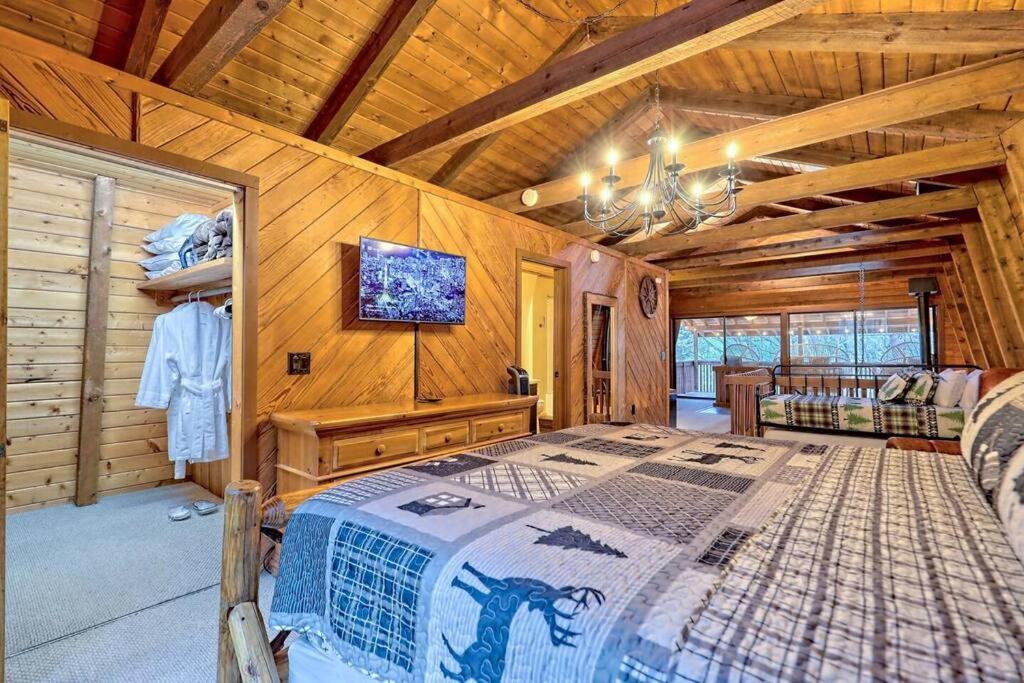 Near Downtown Helen - Hottub, Sauna, Game Room, Fire Pit Exterior photo