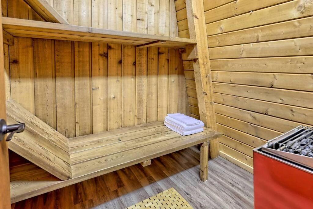 Near Downtown Helen - Hottub, Sauna, Game Room, Fire Pit Exterior photo
