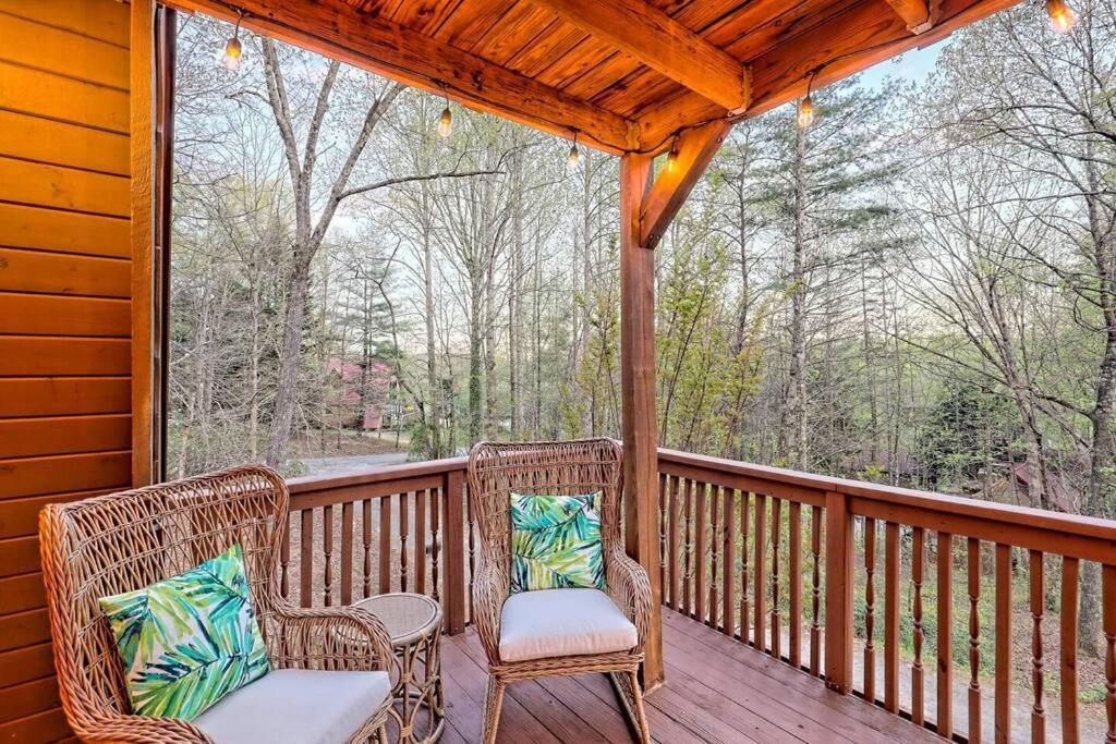 Near Downtown Helen - Hottub, Sauna, Game Room, Fire Pit Exterior photo