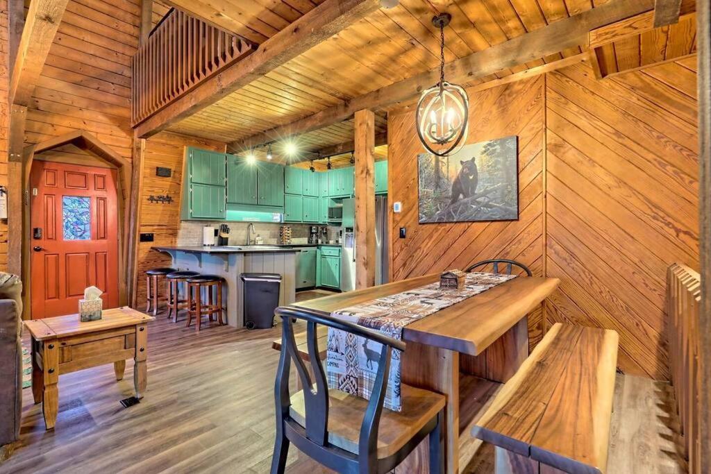 Near Downtown Helen - Hottub, Sauna, Game Room, Fire Pit Exterior photo