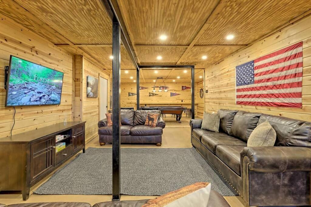 Near Downtown Helen - Hottub, Sauna, Game Room, Fire Pit Exterior photo